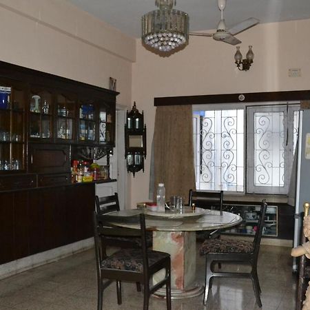 Monorama Guest House Kolkata Bagian luar foto