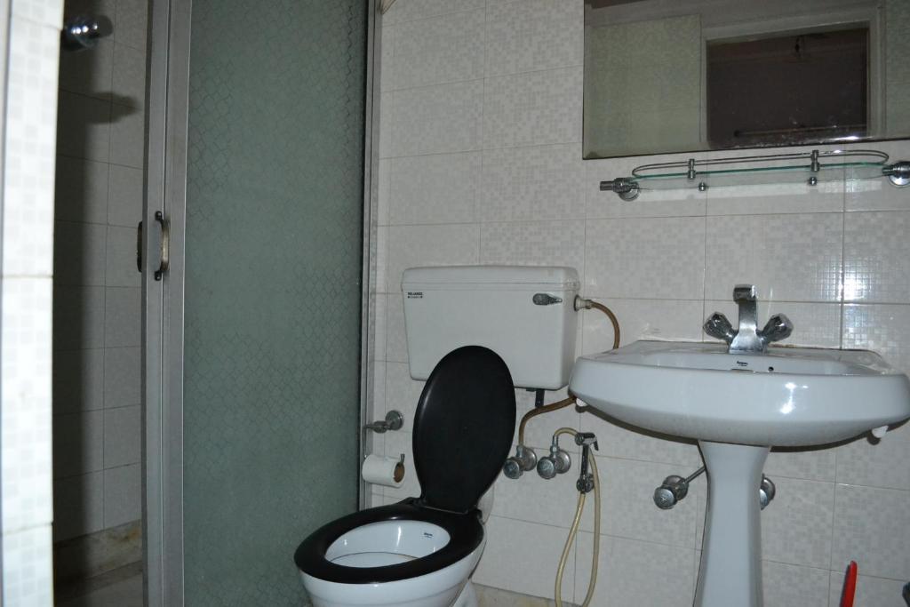 Monorama Guest House Kolkata Bagian luar foto