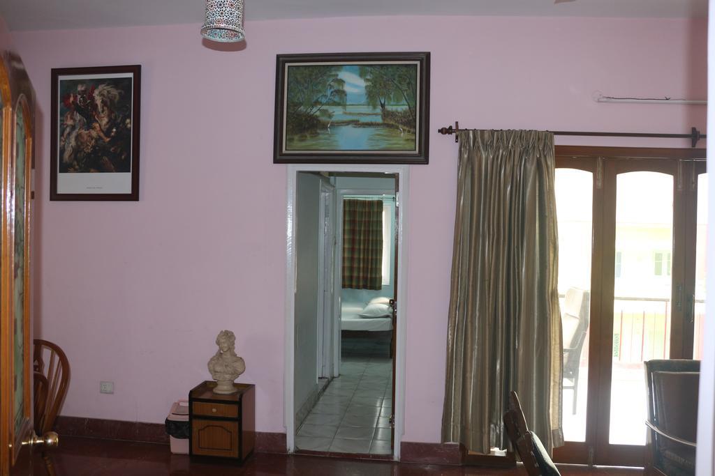 Monorama Guest House Kolkata Bagian luar foto
